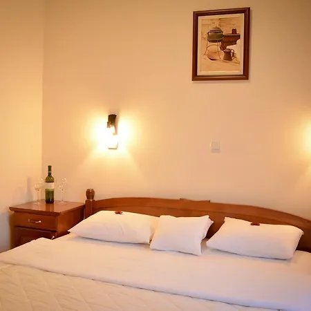 Hotel Garni Duo D Nis